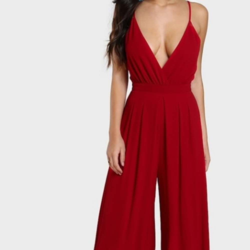 Surplice pleated jumpsuit